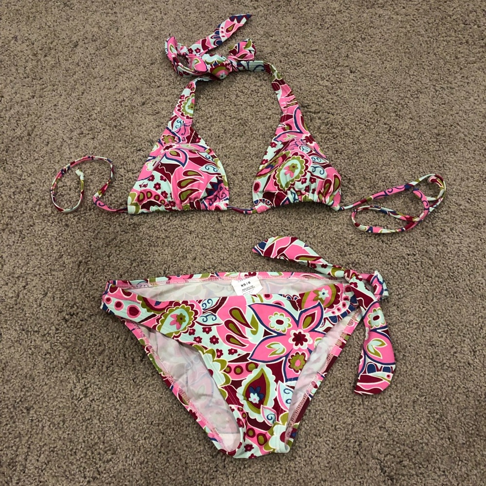Dillard’s BF Ave. Floral Bikini Set